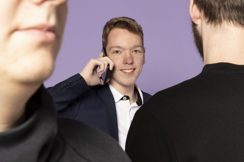 Neem contact op met ProCom